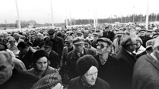 OBS! stormarknad, invigning. 19 oktober 1979. Foto: Lasse Wretling, Örebro läns museum.